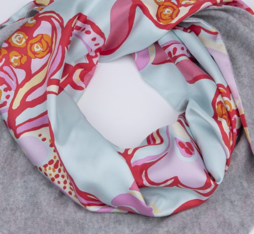 the 17:35: Schal Kaschmir & Seide mit poppigen Blüten 5